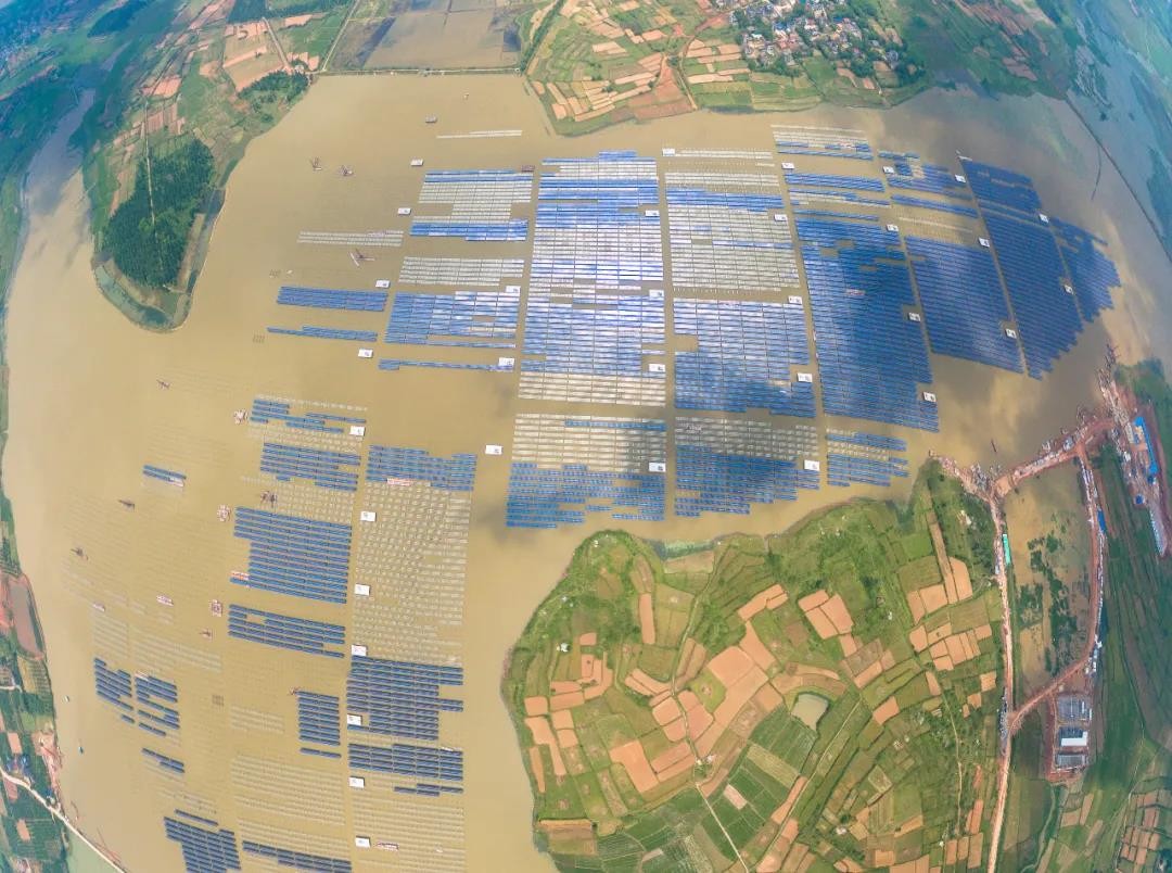 750 MW! www.haobo.com Won the Entrusted Maintenance Project for PV Plants of China Huadian Corporation